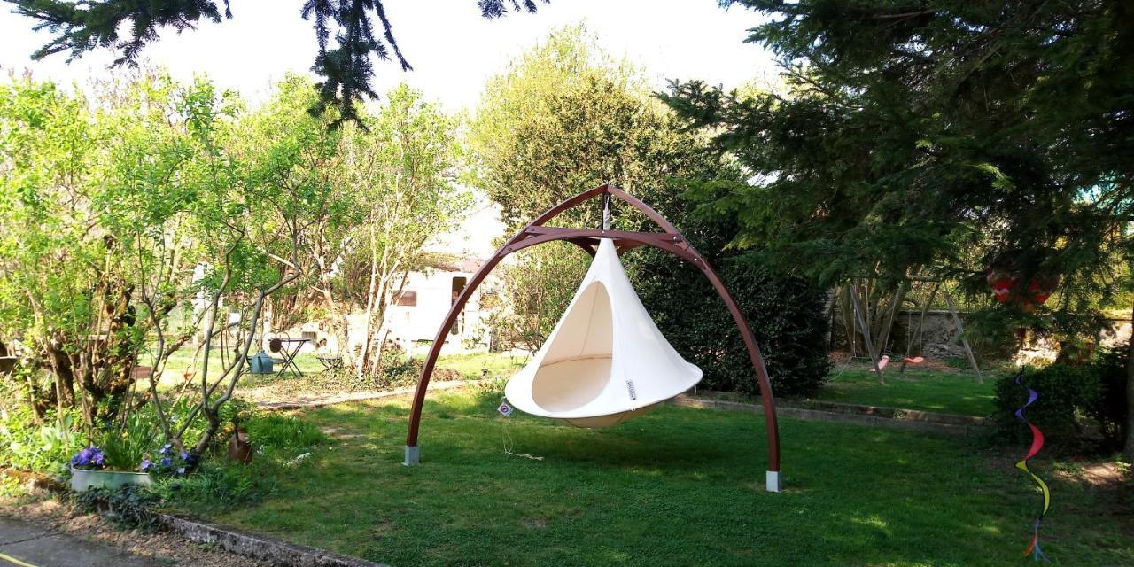 Le Dome Aux Oiseaux Hotel Berig-Vintrange ภายนอก รูปภาพ